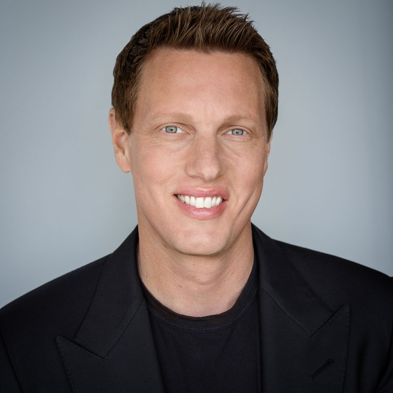 Official portrait of David Ellison, Chairman and CEO of Paramount Skydance