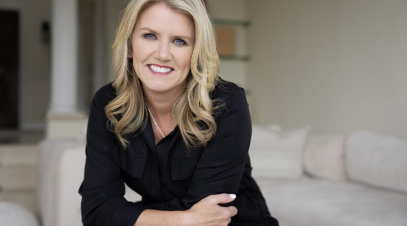 Amy Coleman, Microsoft's Chief People Officer, in a second official portrait photo